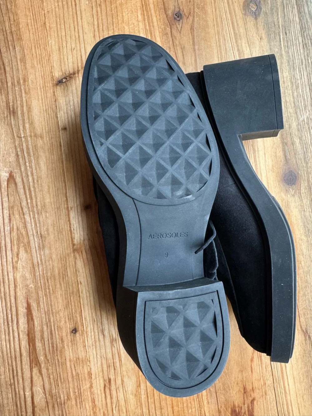 NWT Aerosoles Gibes Women’s Heeled Loafers 9